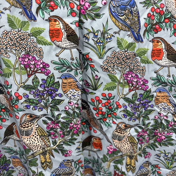 J Jill Blouse Size Medium Blue Perched Bird Print V Neck Viscose Pullover - Picture 5 of 11